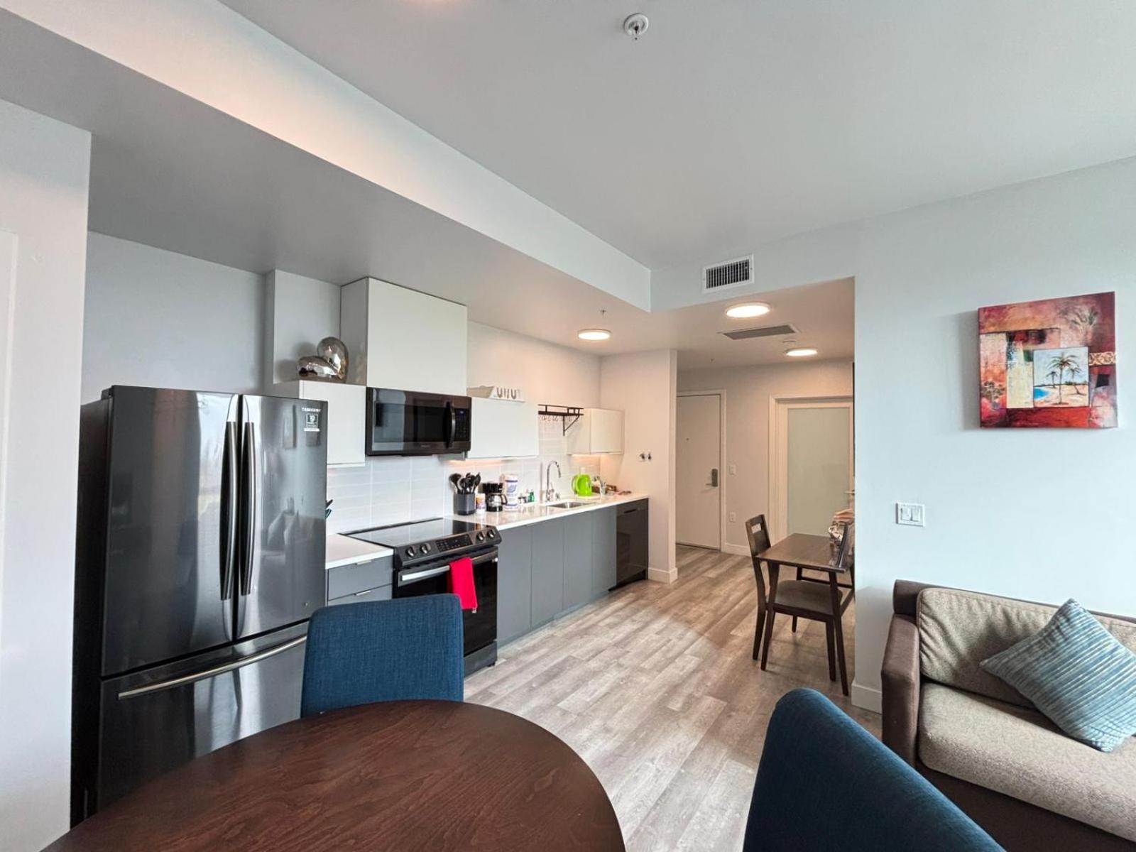 Hollywood Rooftop Boutique Residences On Melrose Los Angeles