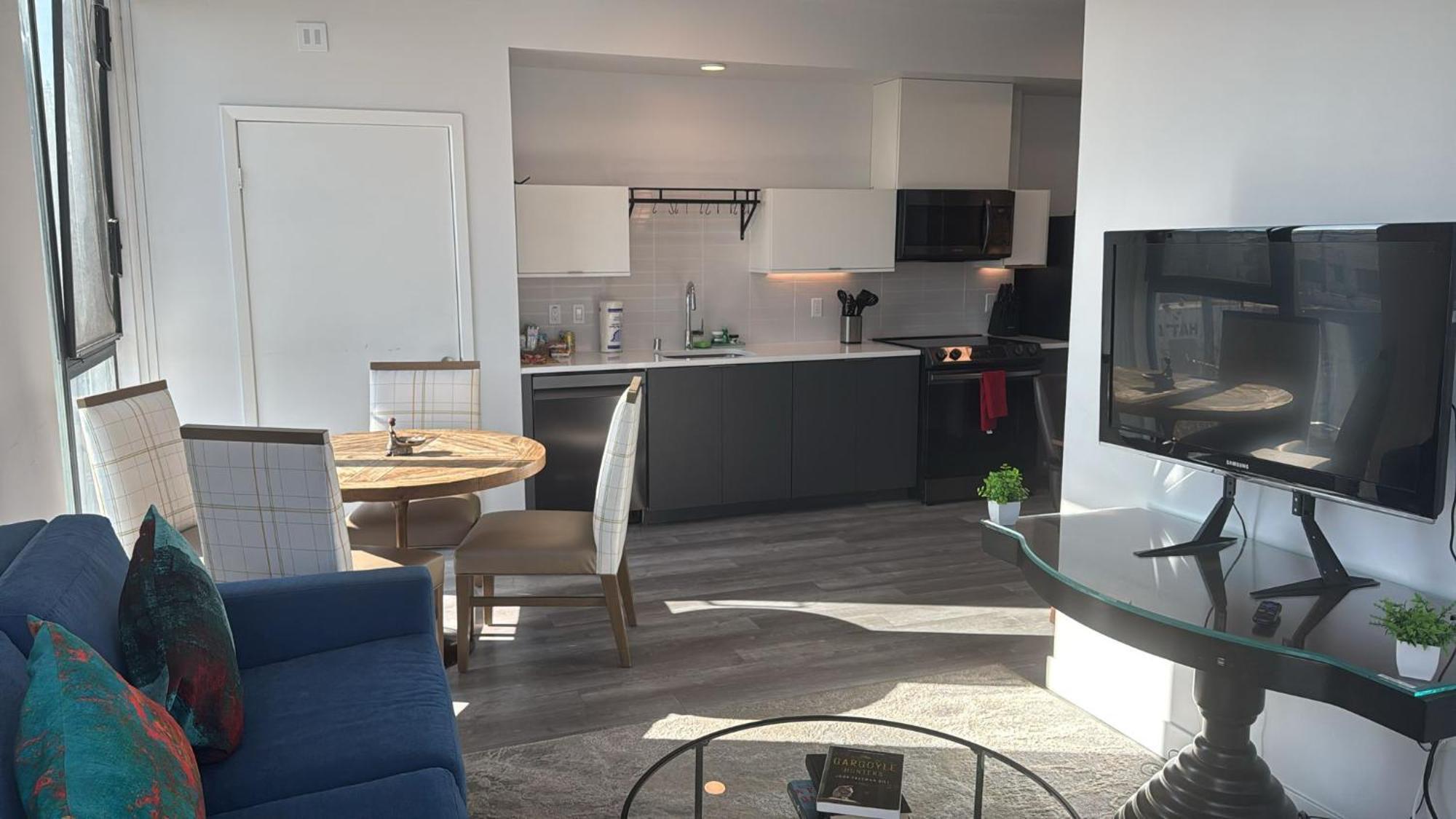 Hollywood Rooftop Boutique Residences On Melrose Los Angeles